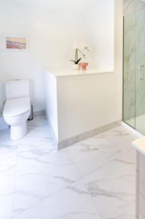 Serenity In The Centre: 2 Bed 2 Bath Christchurch Exteriér fotografie